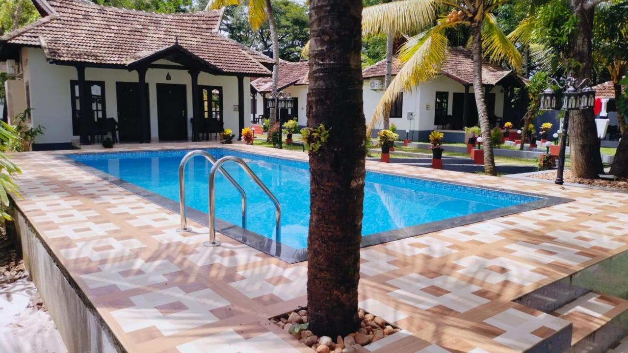 Winterfeel Venice Resort Alappuzha Exterior photo